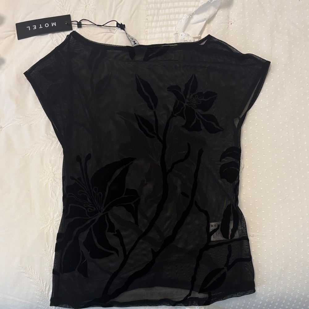 Motel Rocks Nova Unlined Top Orchids